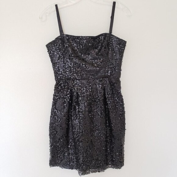 𝅺BCBGMAXAZRIA Lilac Carole Sequin Cocktail Mini Dress, Size 4P - Picture 4 of 8